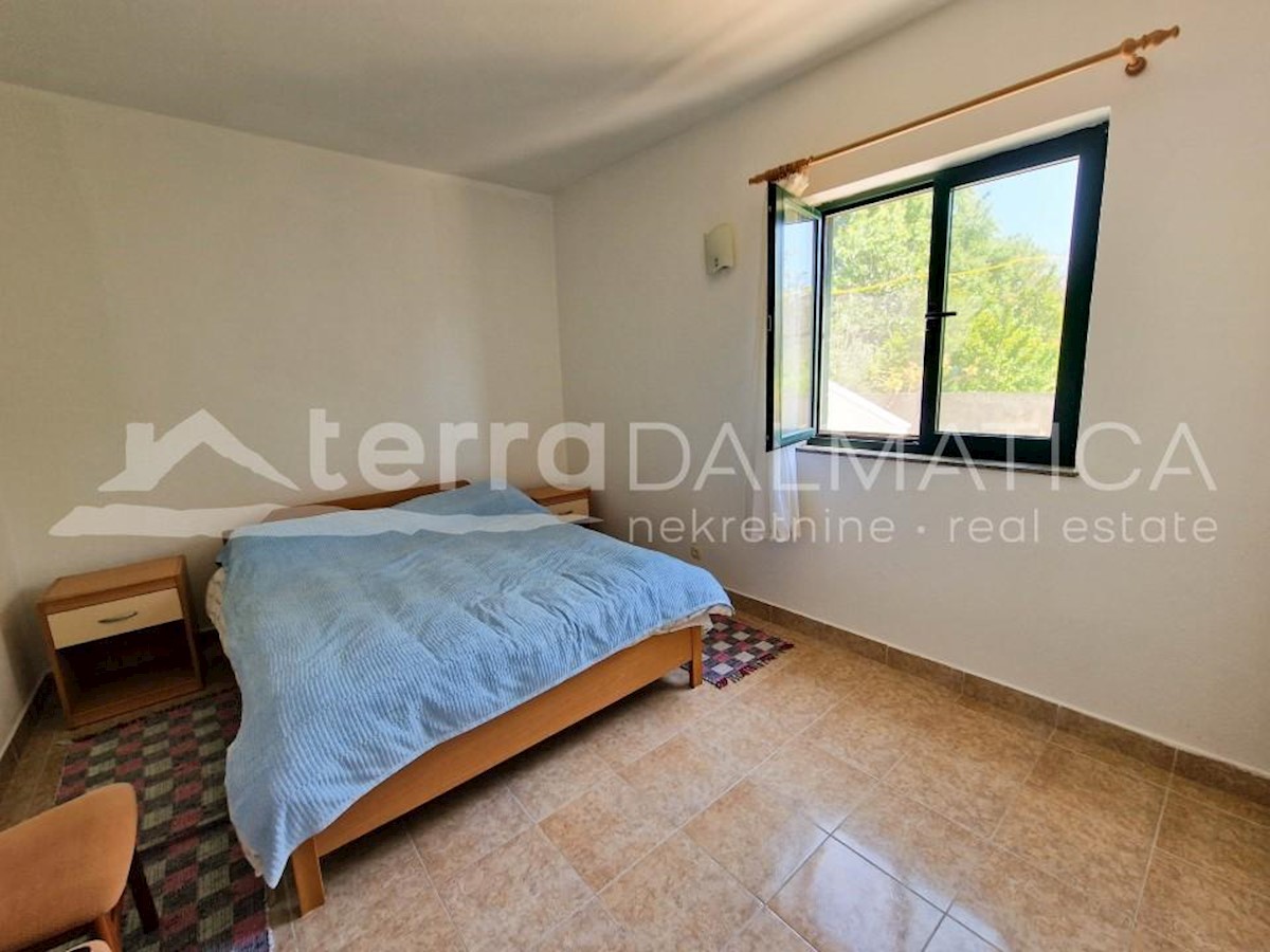 Flat For sale - ŠIBENSKO-KNINSKA VODICE