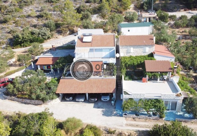 Hiša na predaj 260 m² – Sveta Nedjelja