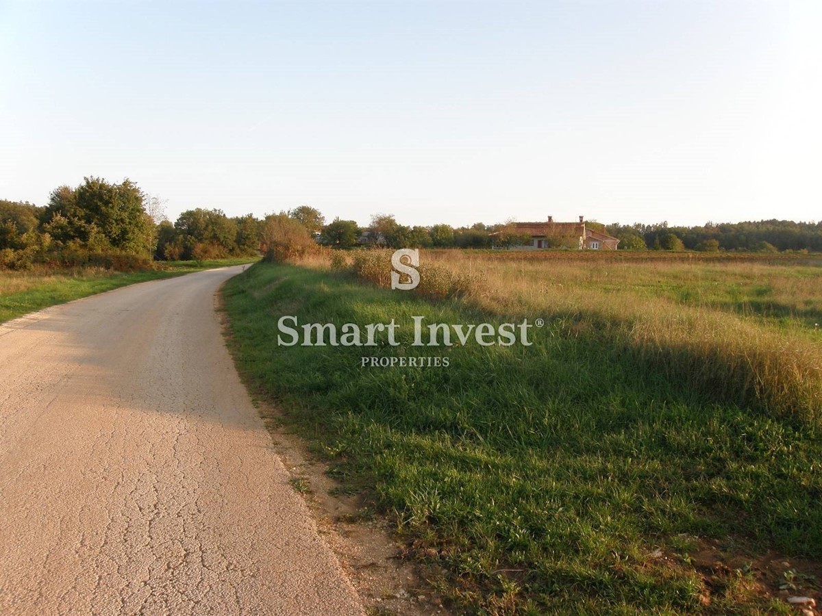 Land For sale - ISTARSKA GRAČIŠĆE