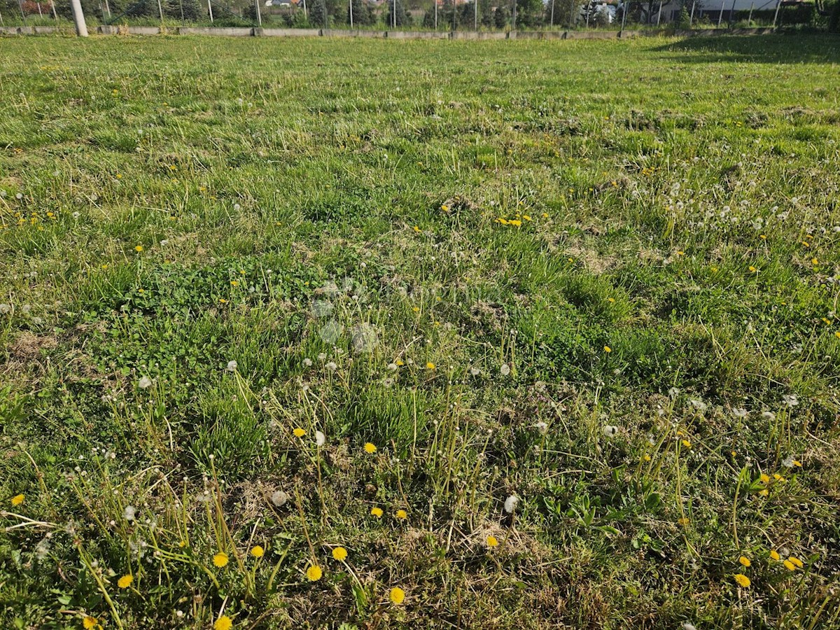 Zemljište Na prodaju - VARAŽDINSKA VARAŽDIN