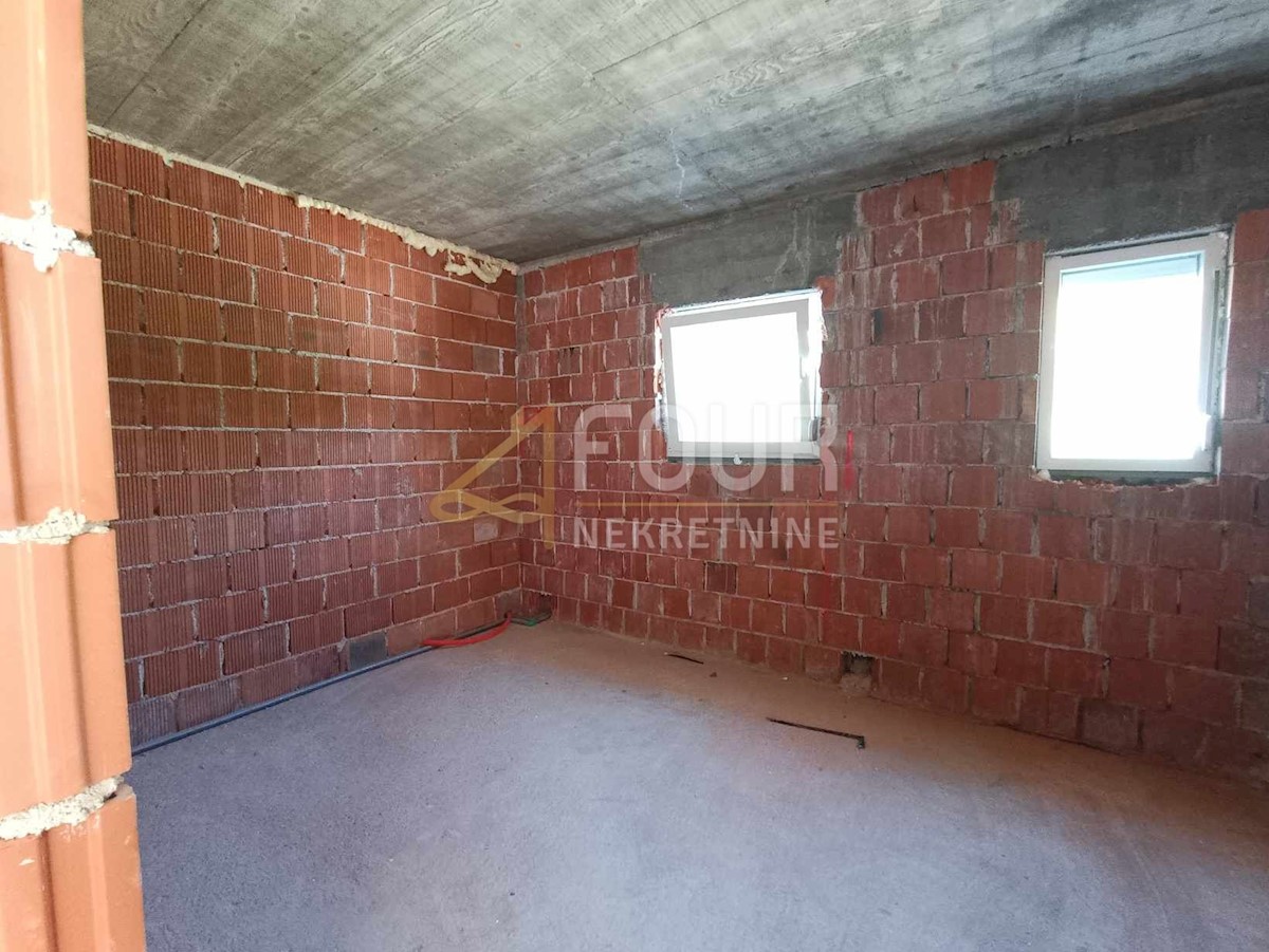 Apartment Zu verkaufen - PRIMORSKO-GORANSKA KASTAV