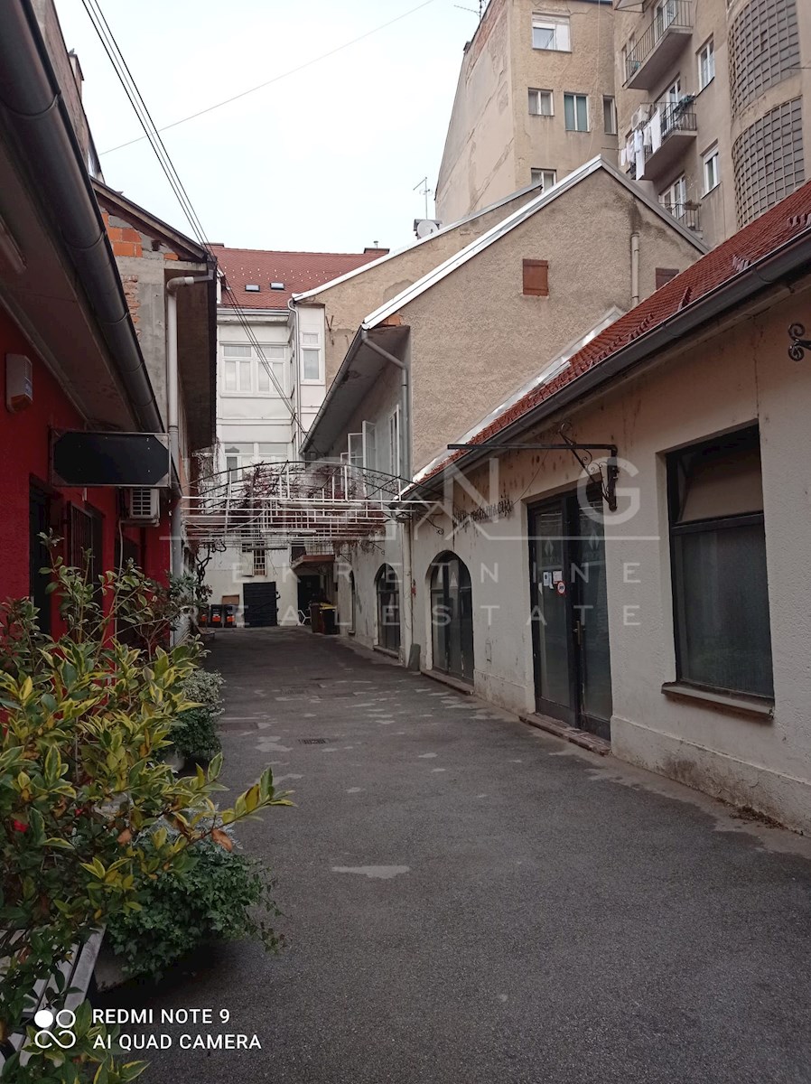 Poslovni prostori Na predaj