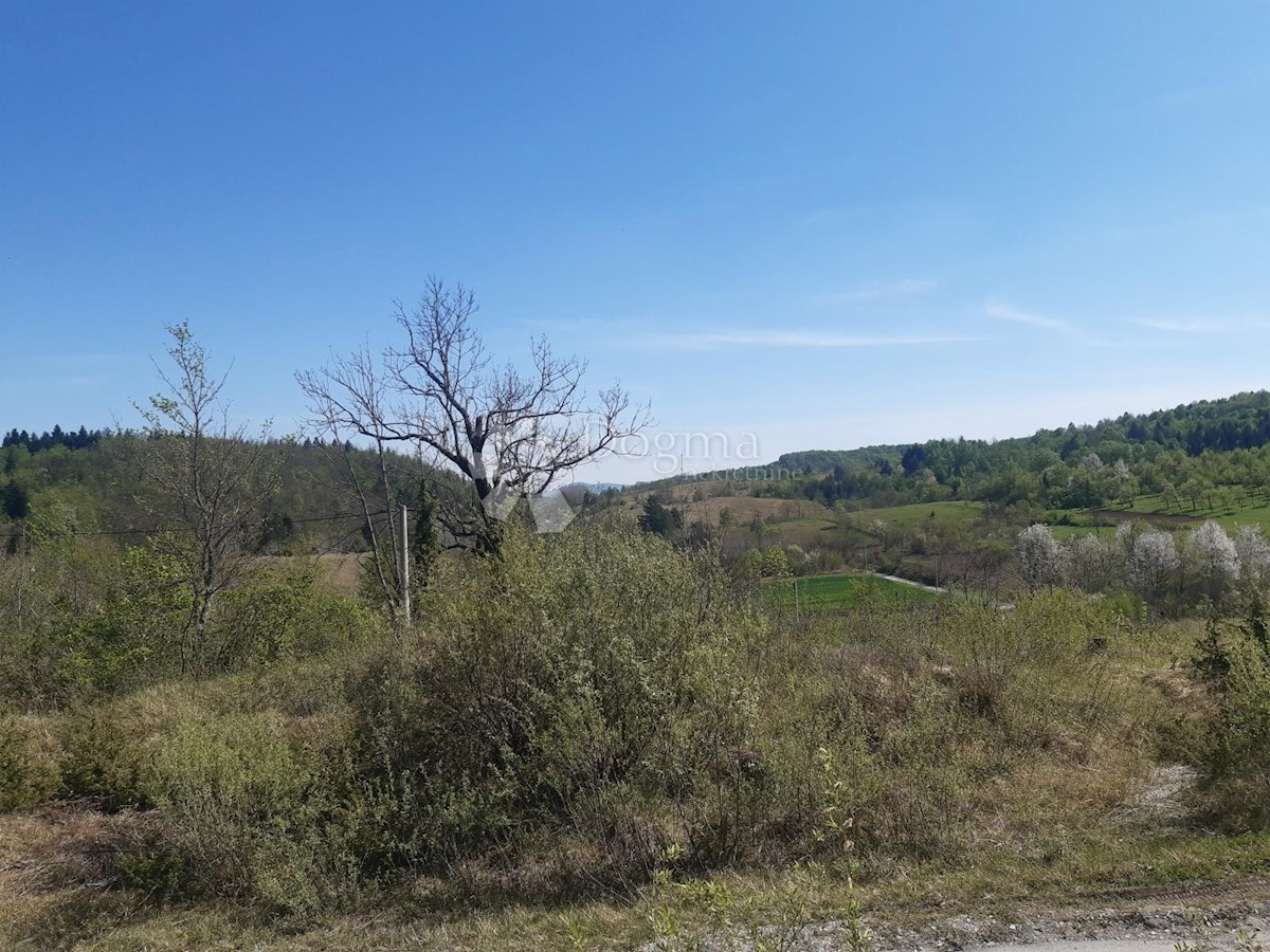 Parcela Na predaj - KARLOVAČKA PLAŠKI