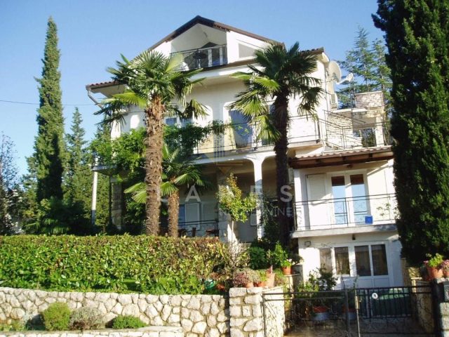 Kuća na prodaju 280 m² – Malinska
