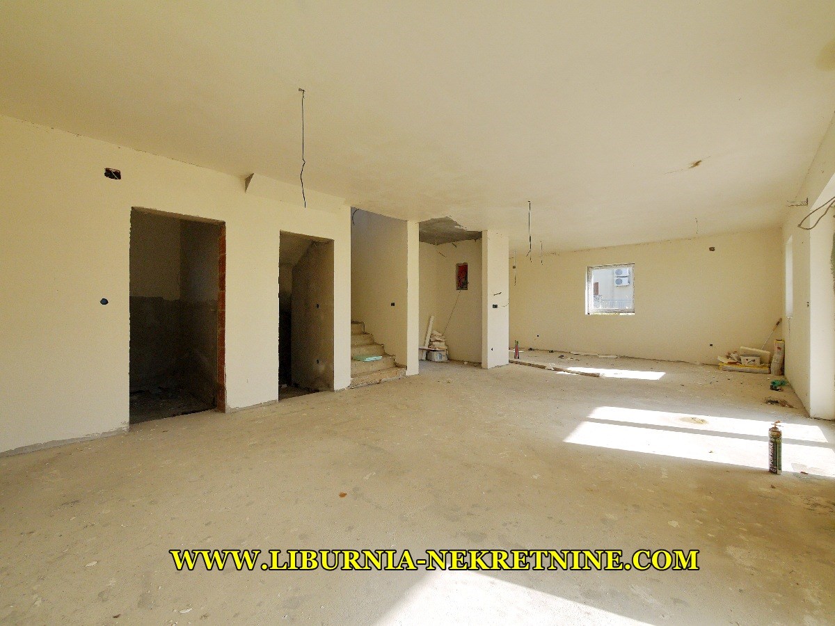 Casa In vendita - PRIMORSKO-GORANSKA KRK