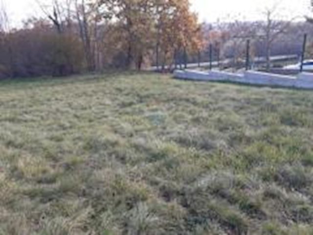 Terreno in vendita 1859 m² – Tinjan