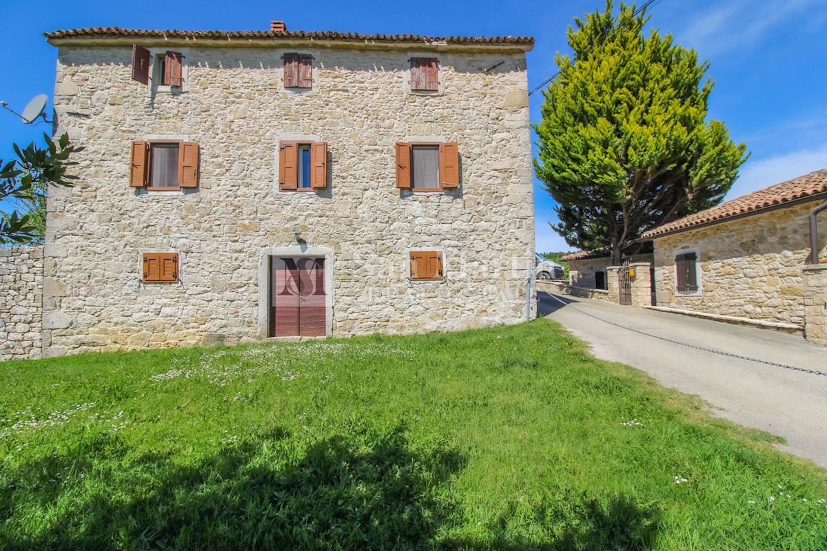 Haus Zu verkaufen - ISTARSKA POREČ