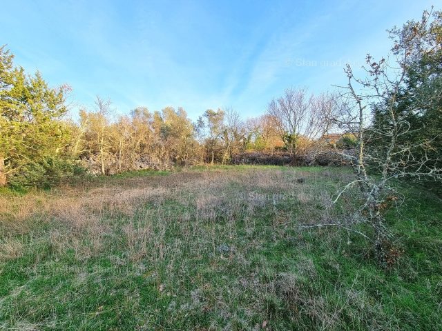 Zemljište na prodaju 540 m² – Malinska