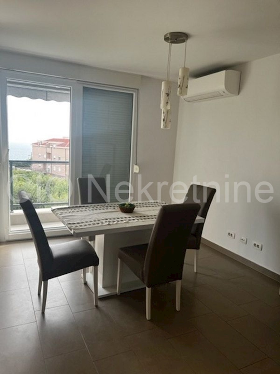 Appartement À louer - SPLITSKO-DALMATINSKA SPLIT