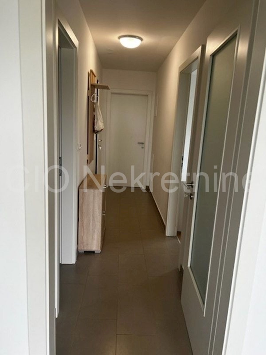 Appartement À louer - SPLITSKO-DALMATINSKA SPLIT