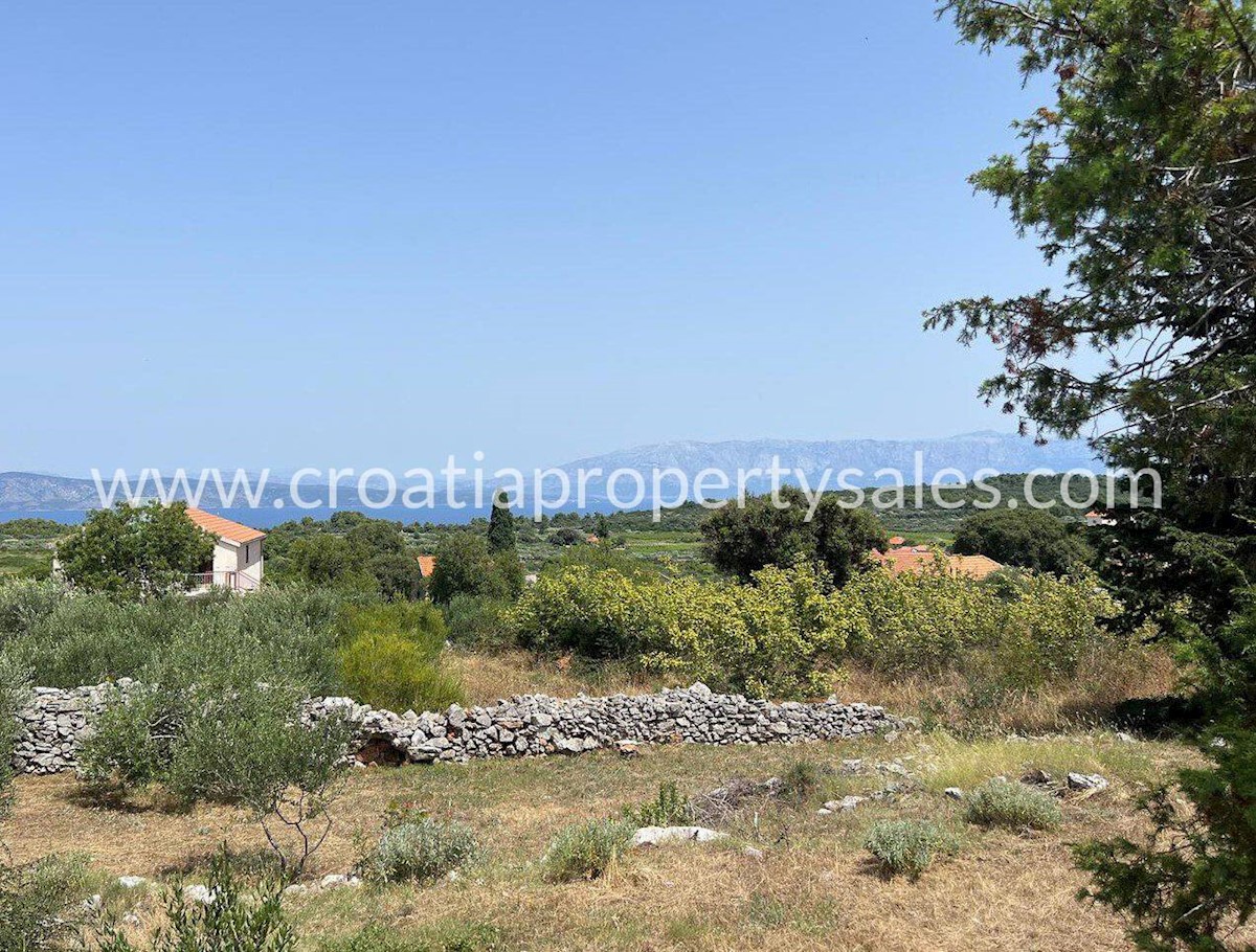 Land For sale - SPLITSKO-DALMATINSKA HVAR