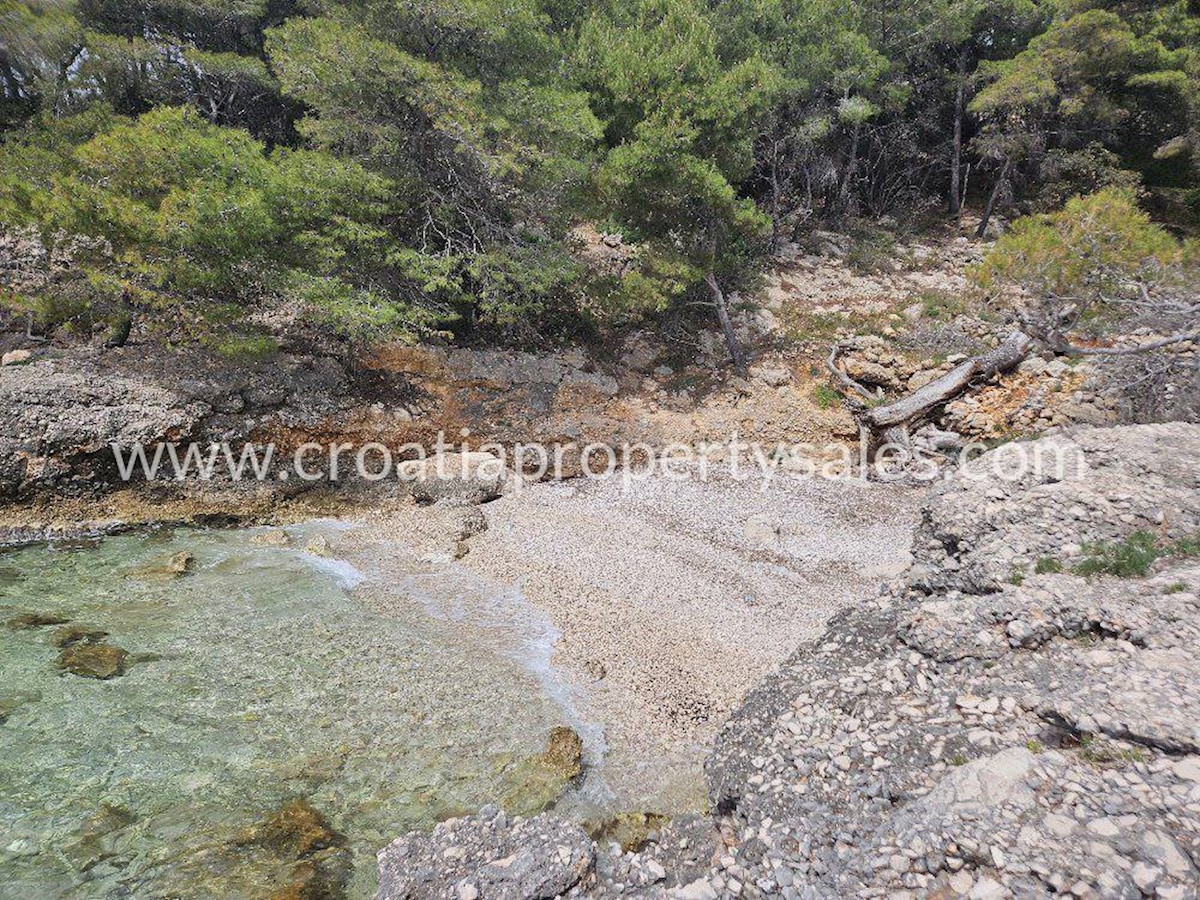 Terreno In vendita - SPLITSKO-DALMATINSKA HVAR