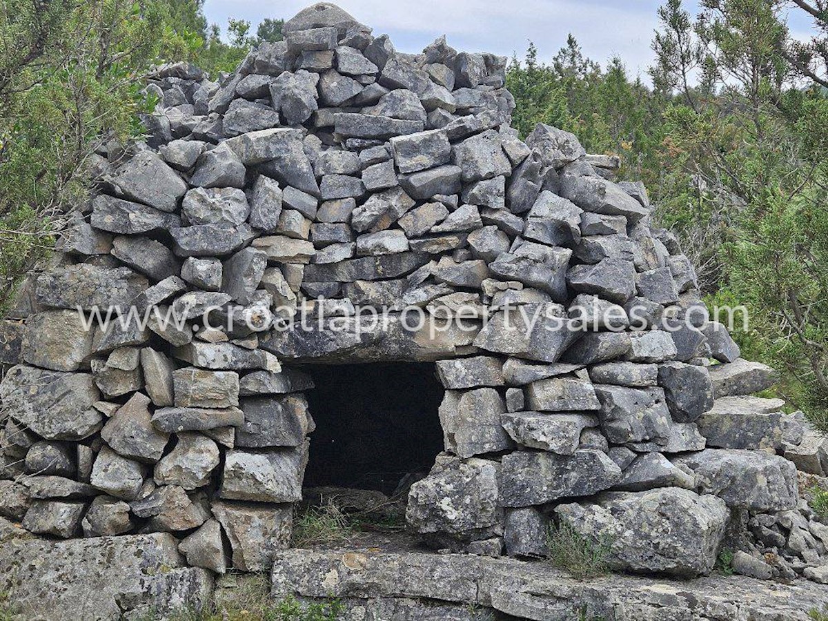 Terreno In vendita - SPLITSKO-DALMATINSKA HVAR