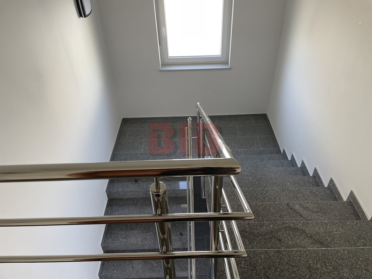 Appartement À vendre - PRIMORSKO-GORANSKA Crikvenica
