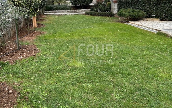 Grundstück zu verkaufen 985 m² – Malinska