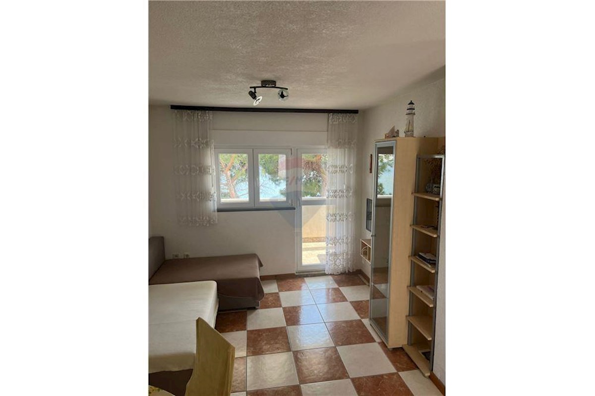 Apartment Zu verkaufen - ŠIBENSKO-KNINSKA ROGOZNICA