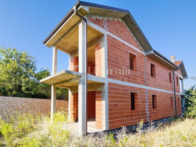 Casa in vendita 380 m² – Krk