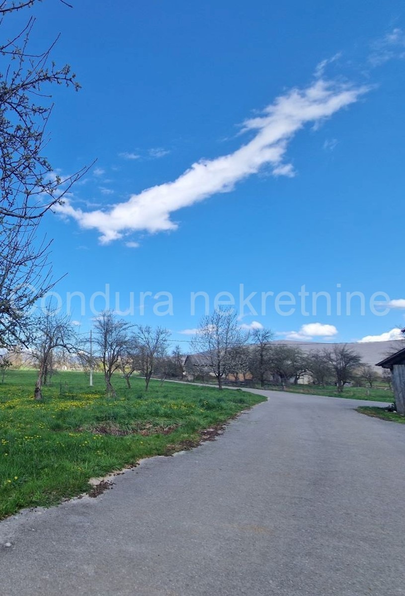 Land For sale - LIČKO-SENJSKA OTOČAC