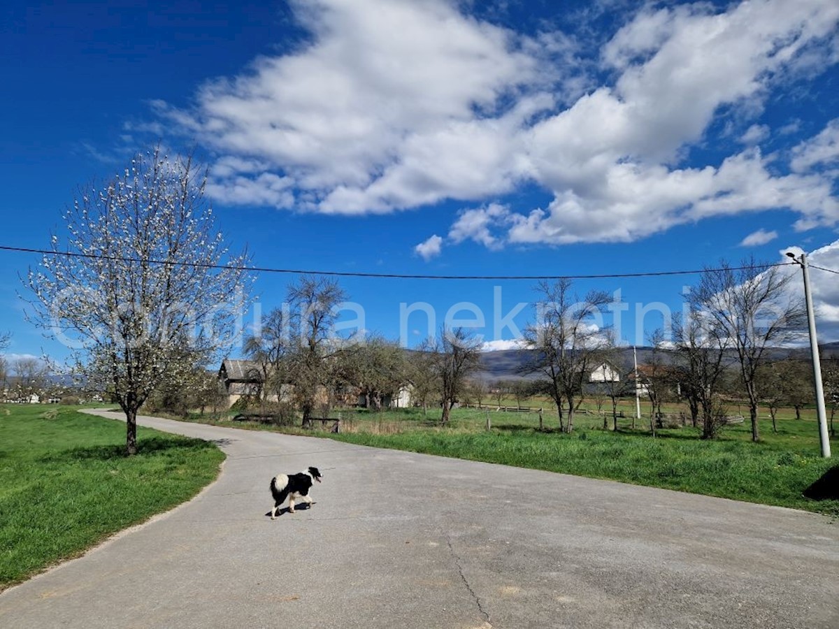 Terreno In vendita - LIČKO-SENJSKA OTOČAC