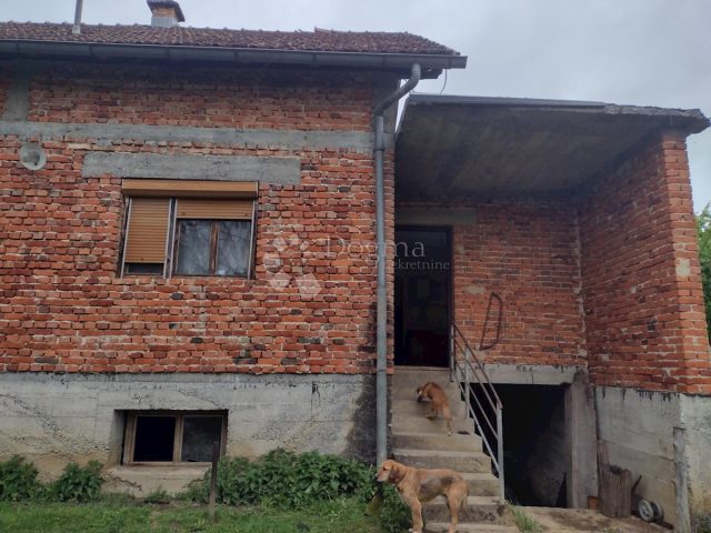 Dom na predaj 90 m² – Perna