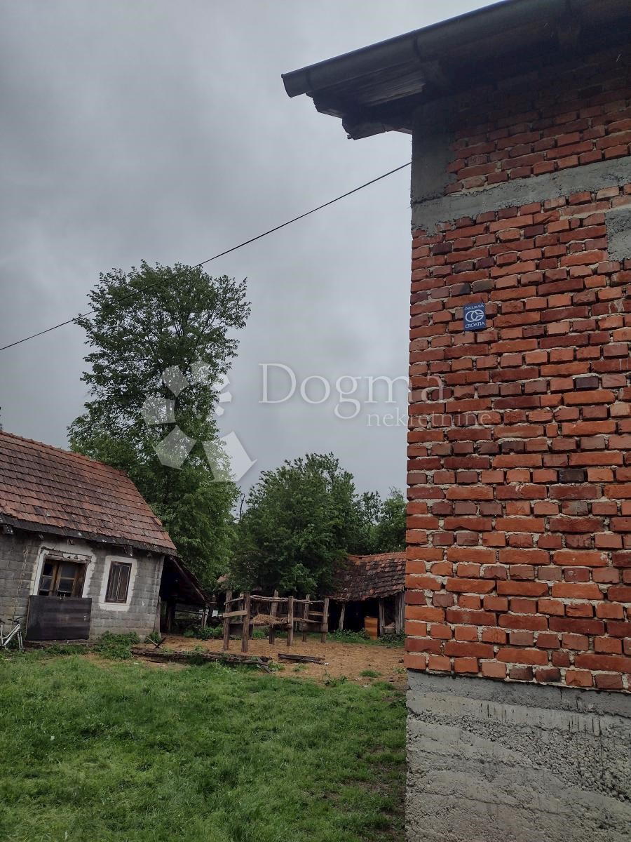 Dom Na predaj - SISAČKO-MOSLAVAČKA TOPUSKO