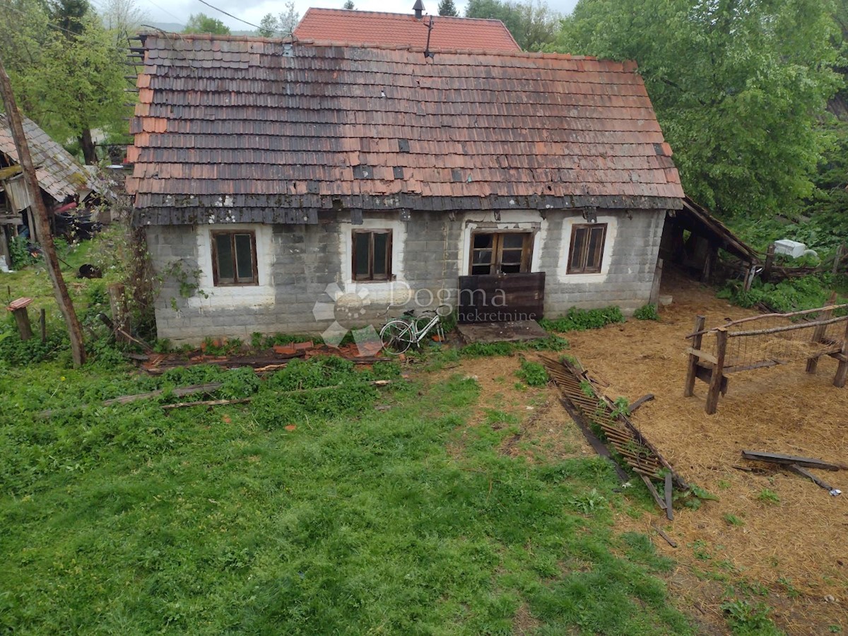 Dom Na predaj - SISAČKO-MOSLAVAČKA TOPUSKO