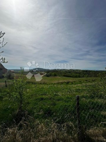 Terreno in vendita 3404 m² – Karlovac