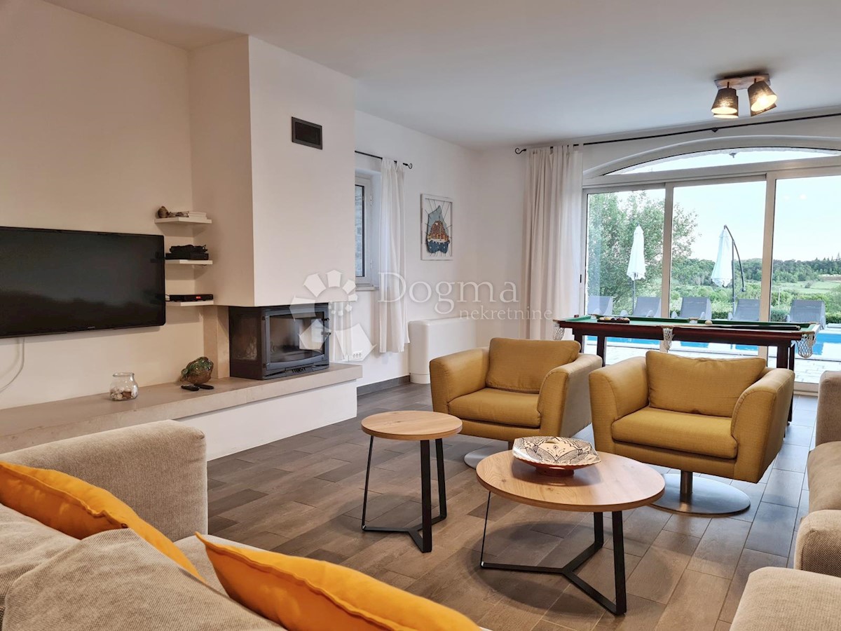 House For sale - ISTARSKA VIŠNJAN