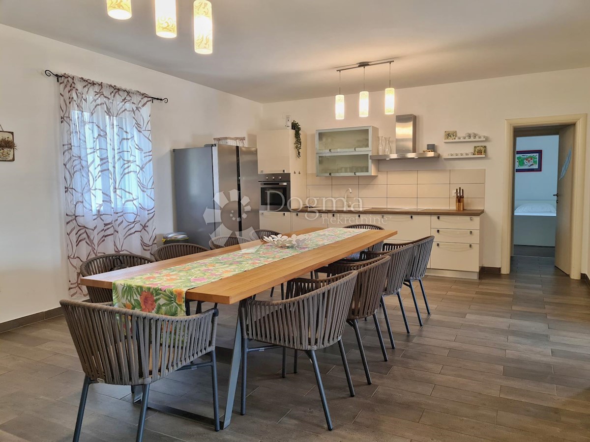 House For sale - ISTARSKA VIŠNJAN