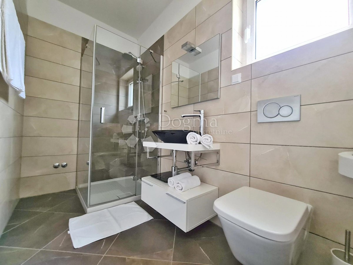 House For sale - ISTARSKA VIŠNJAN