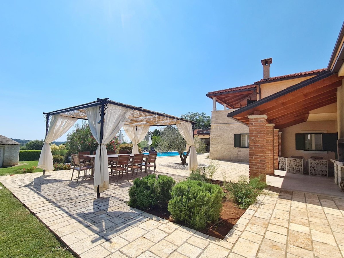 House For sale - ISTARSKA VIŠNJAN