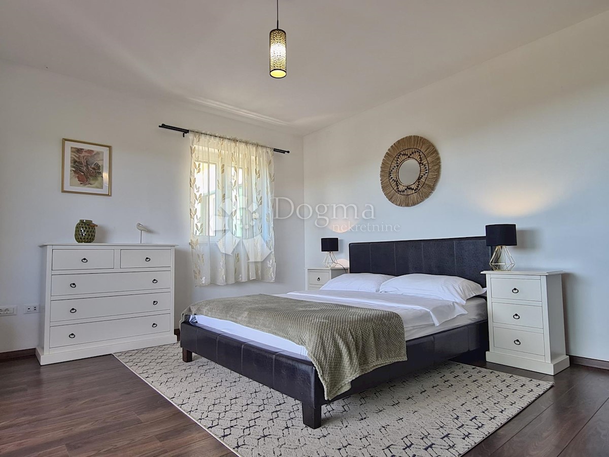 House For sale - ISTARSKA VIŠNJAN