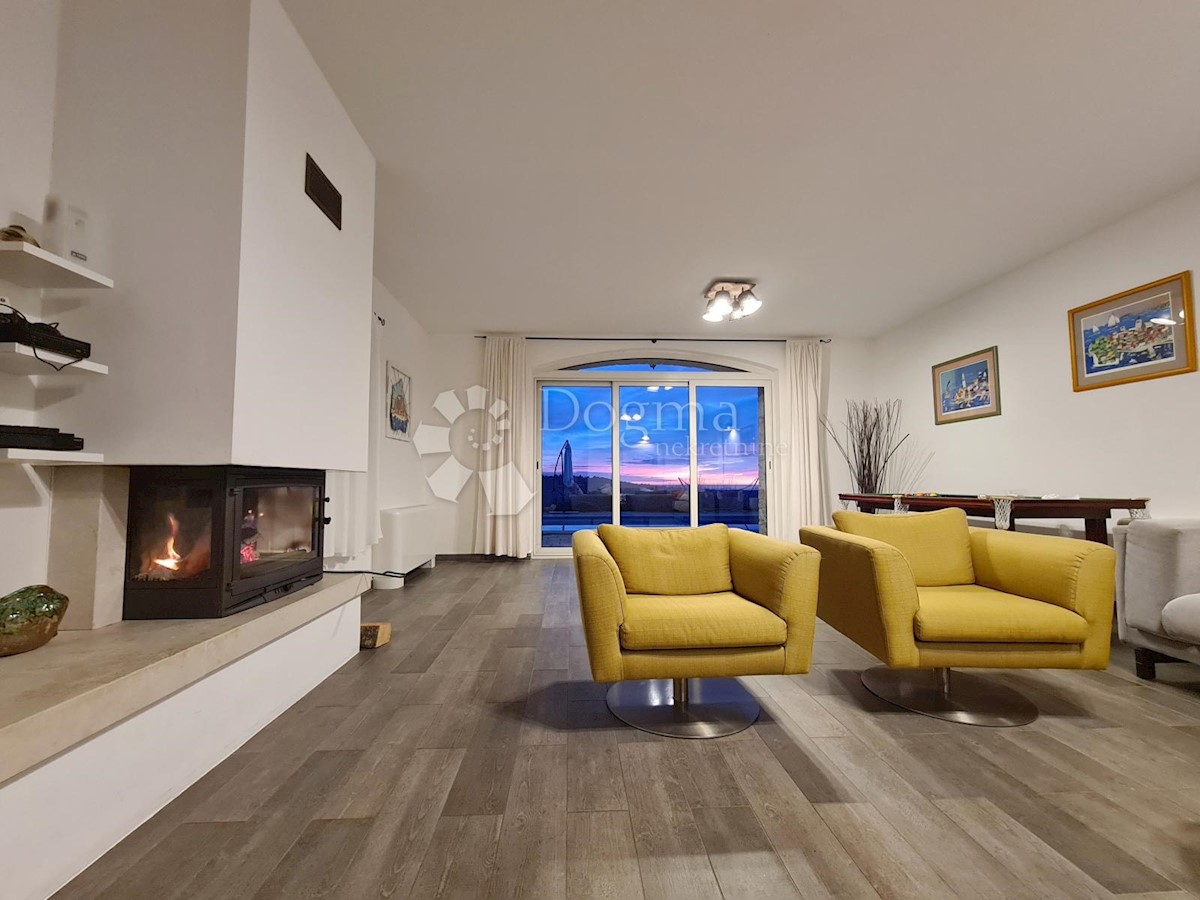 House For sale - ISTARSKA VIŠNJAN