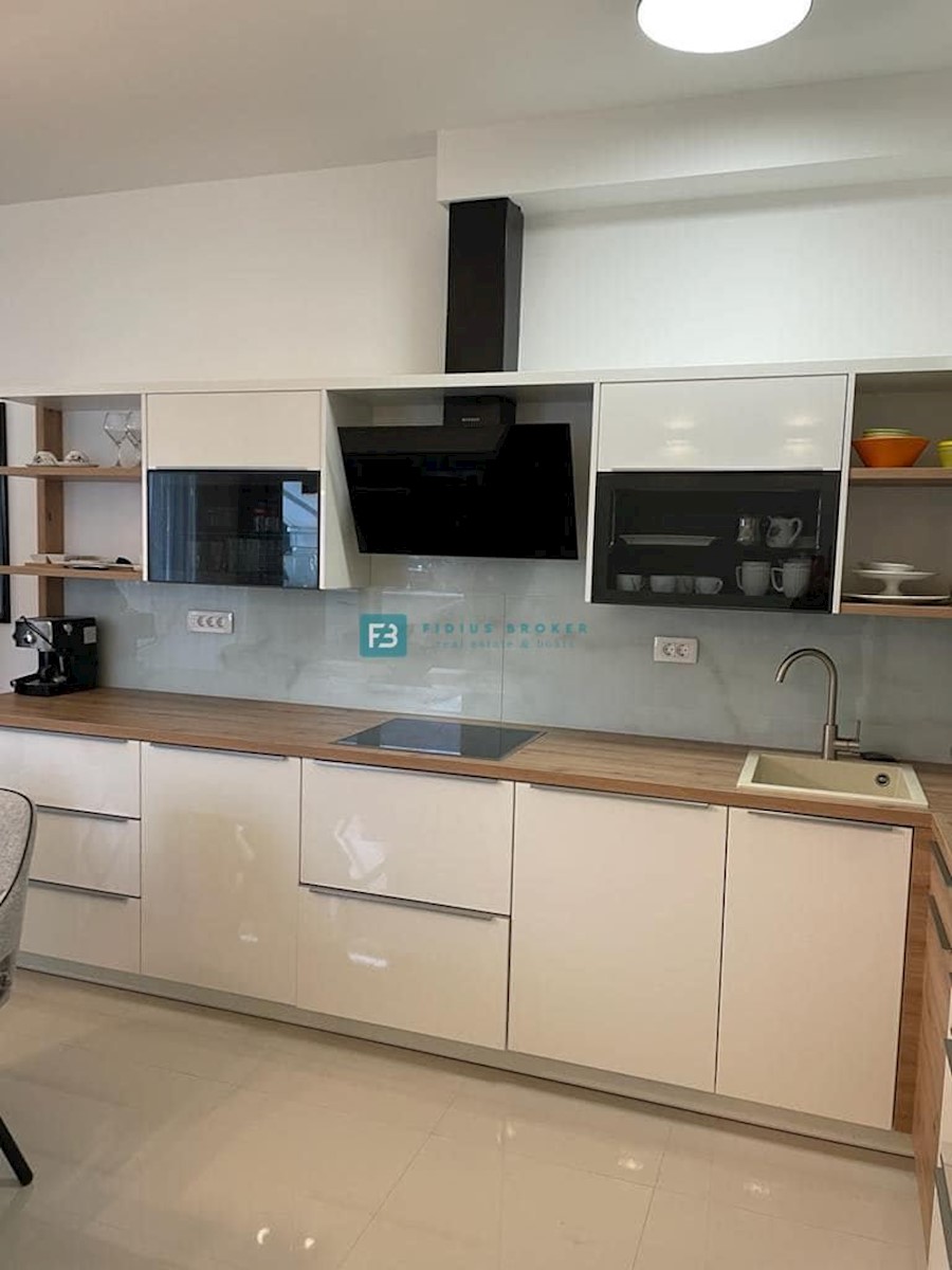 Apartmán Na prodej - ŠIBENSKO-KNINSKA VODICE