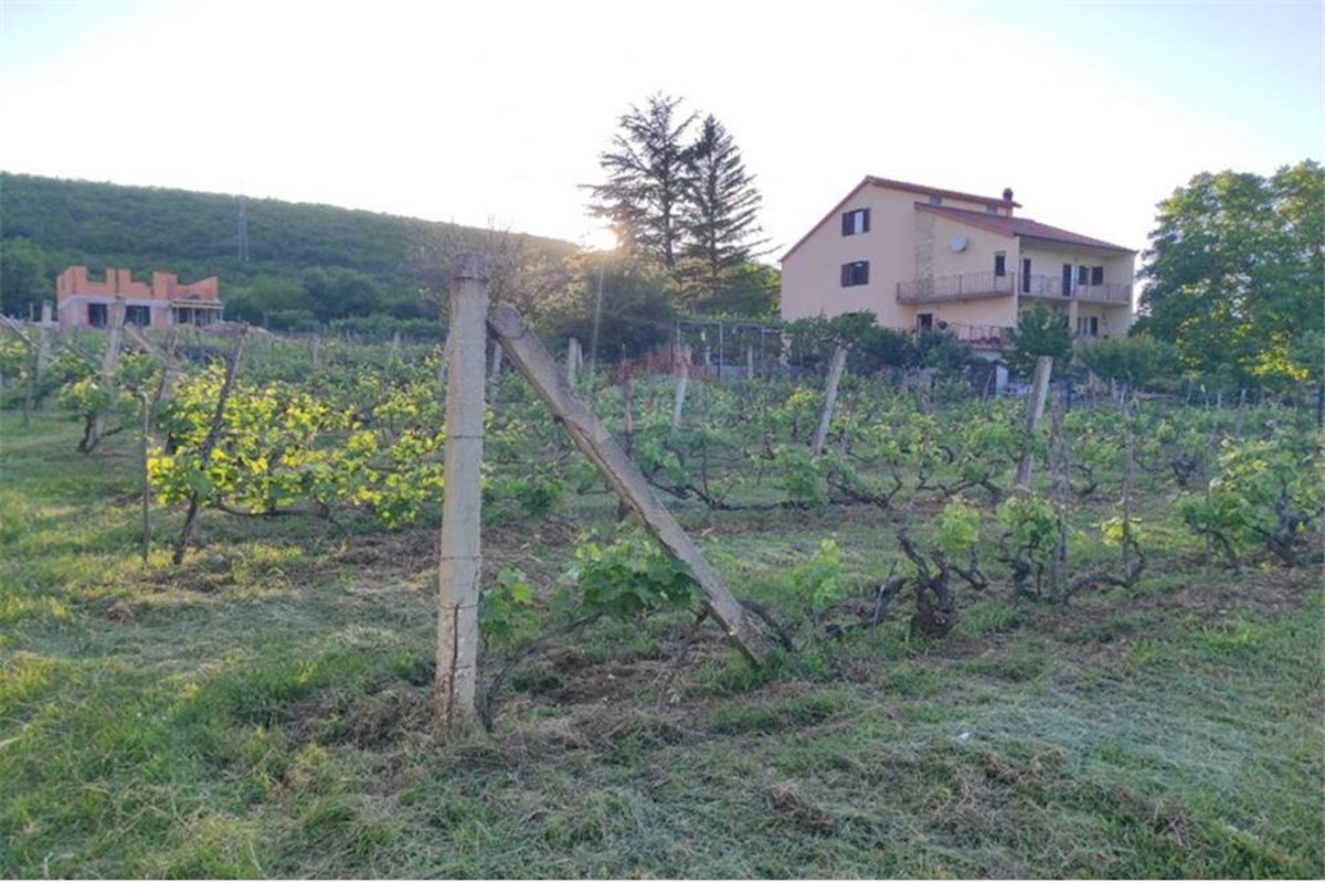 Terreno In vendita - SPLITSKO-DALMATINSKA SINJ