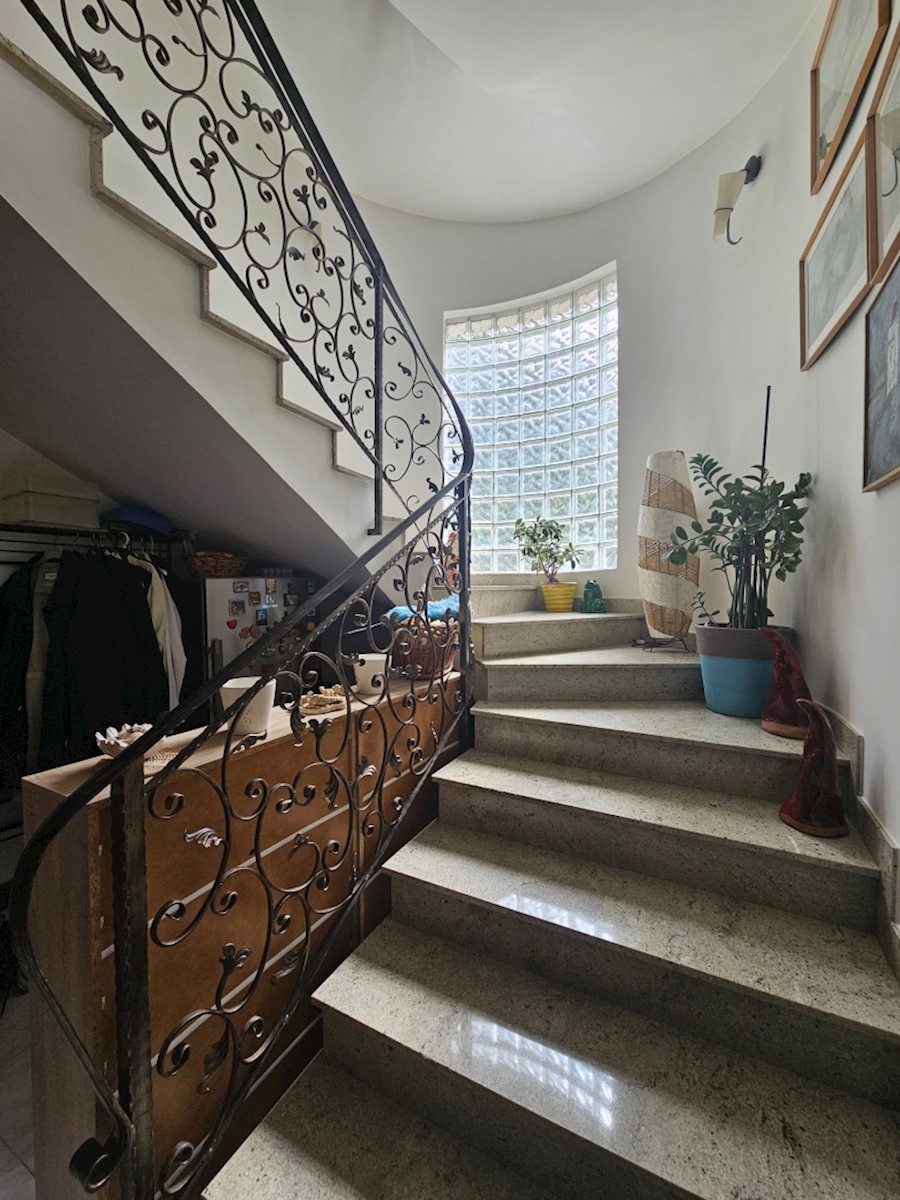 Haus Zu verkaufen - ISTARSKA POREČ