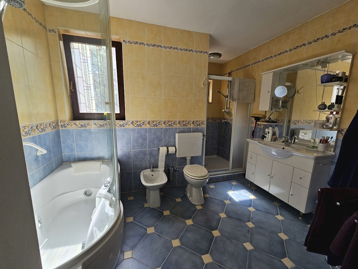 Haus Zu verkaufen - ISTARSKA POREČ