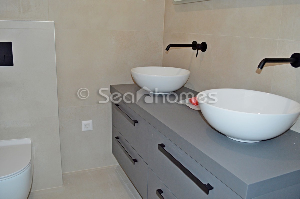 Apartma Na predaj - SPLITSKO-DALMATINSKA MAKARSKA