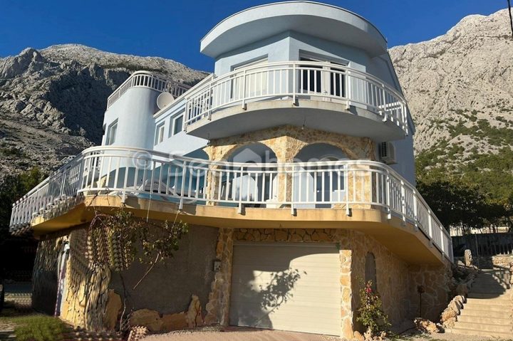 Casa in vendita 380 m² – Baška Voda
