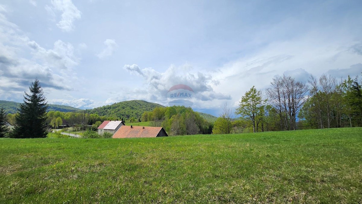 Zemljište Na prodaju - PRIMORSKO-GORANSKA RAVNA GORA