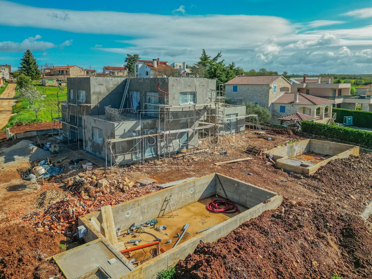 Dom Na predaj - Istarska Poreč - foto 1/5