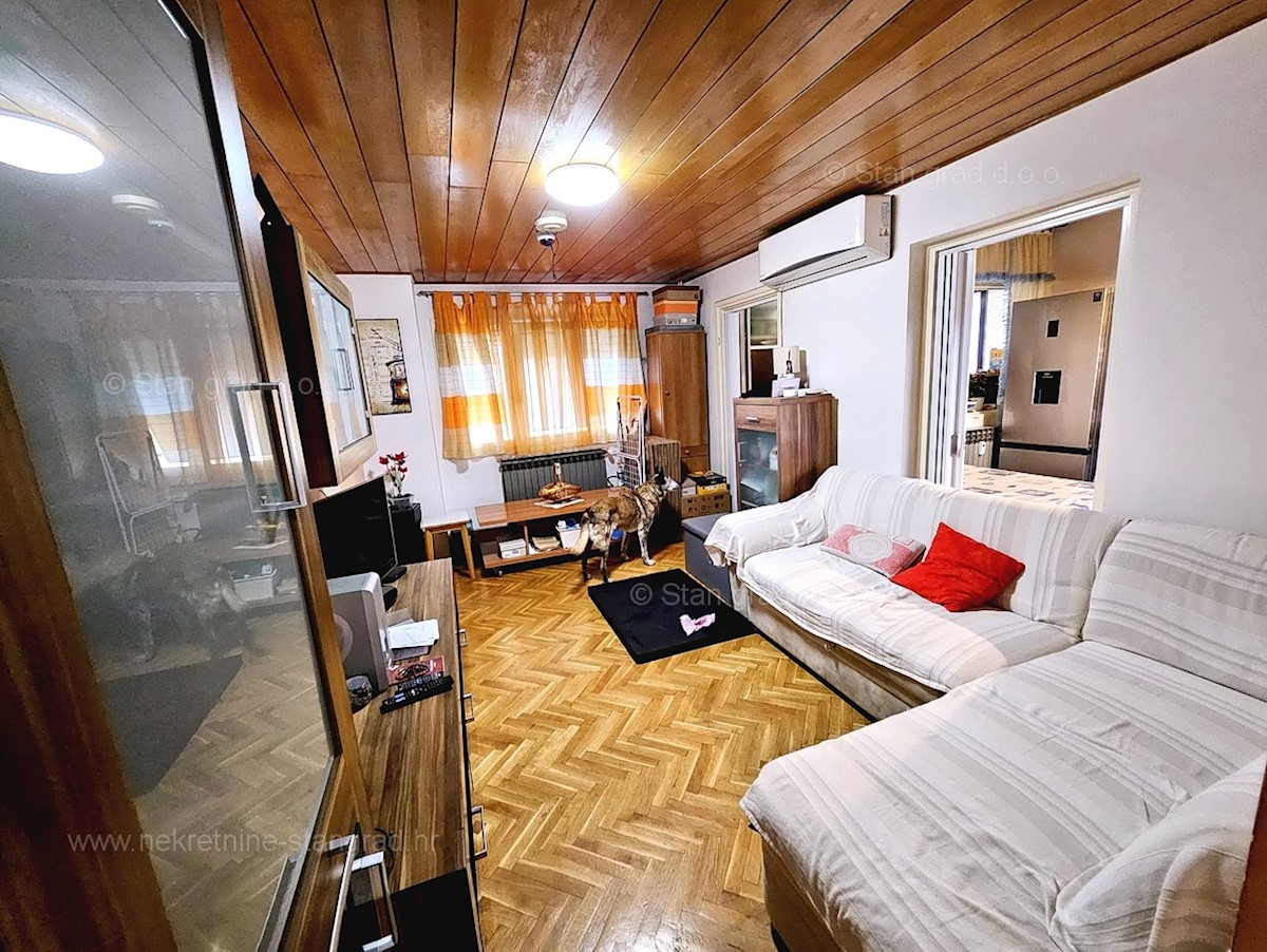 Appartement À vendre - ZAGREBAČKA VELIKA GORICA