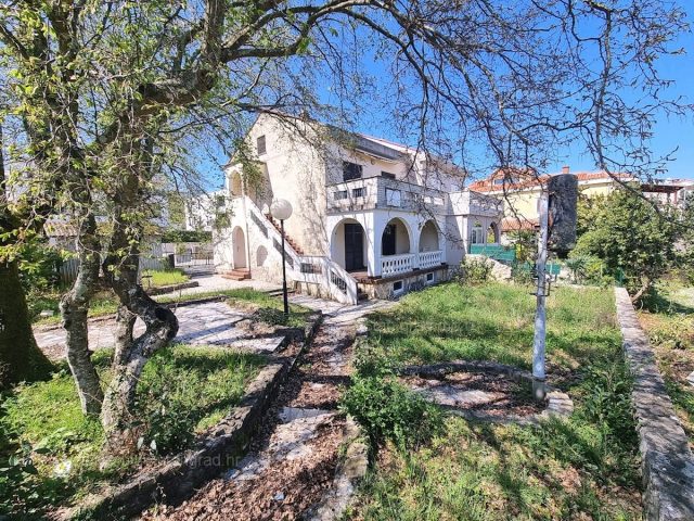 Kuća na prodaju 150 m² – Malinska