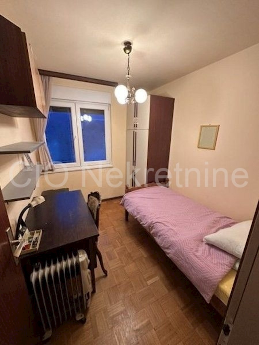 Apartmán Na predaj - SPLITSKO-DALMATINSKA SPLIT