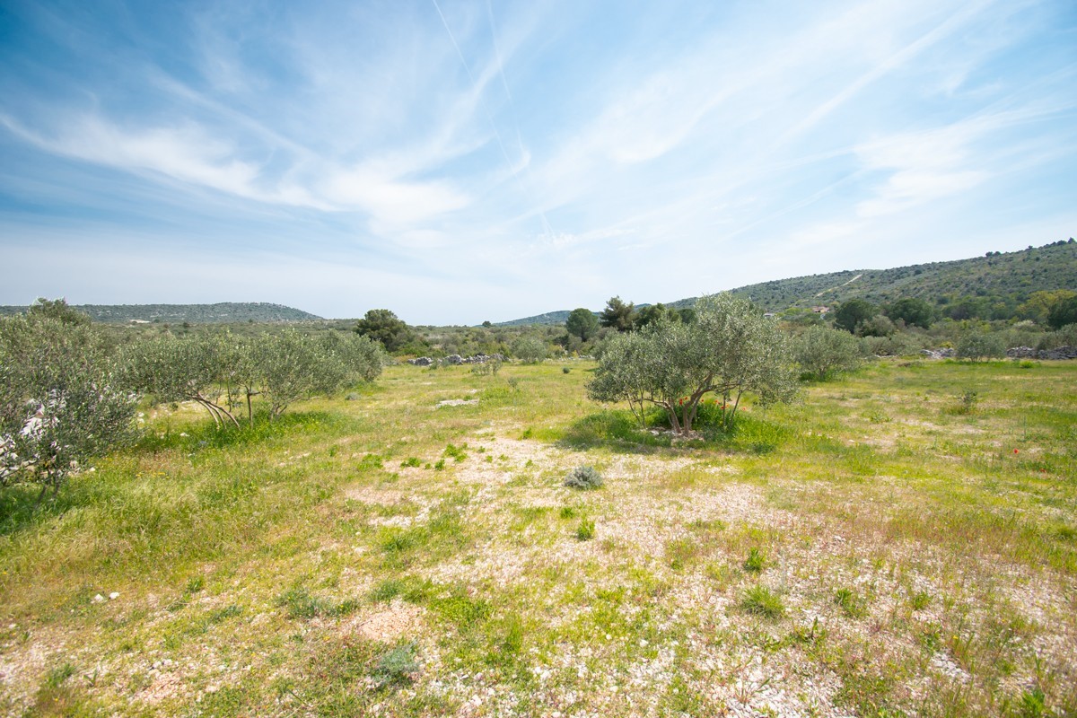 Parcela Na predaj - ŠIBENSKO-KNINSKA ROGOZNICA