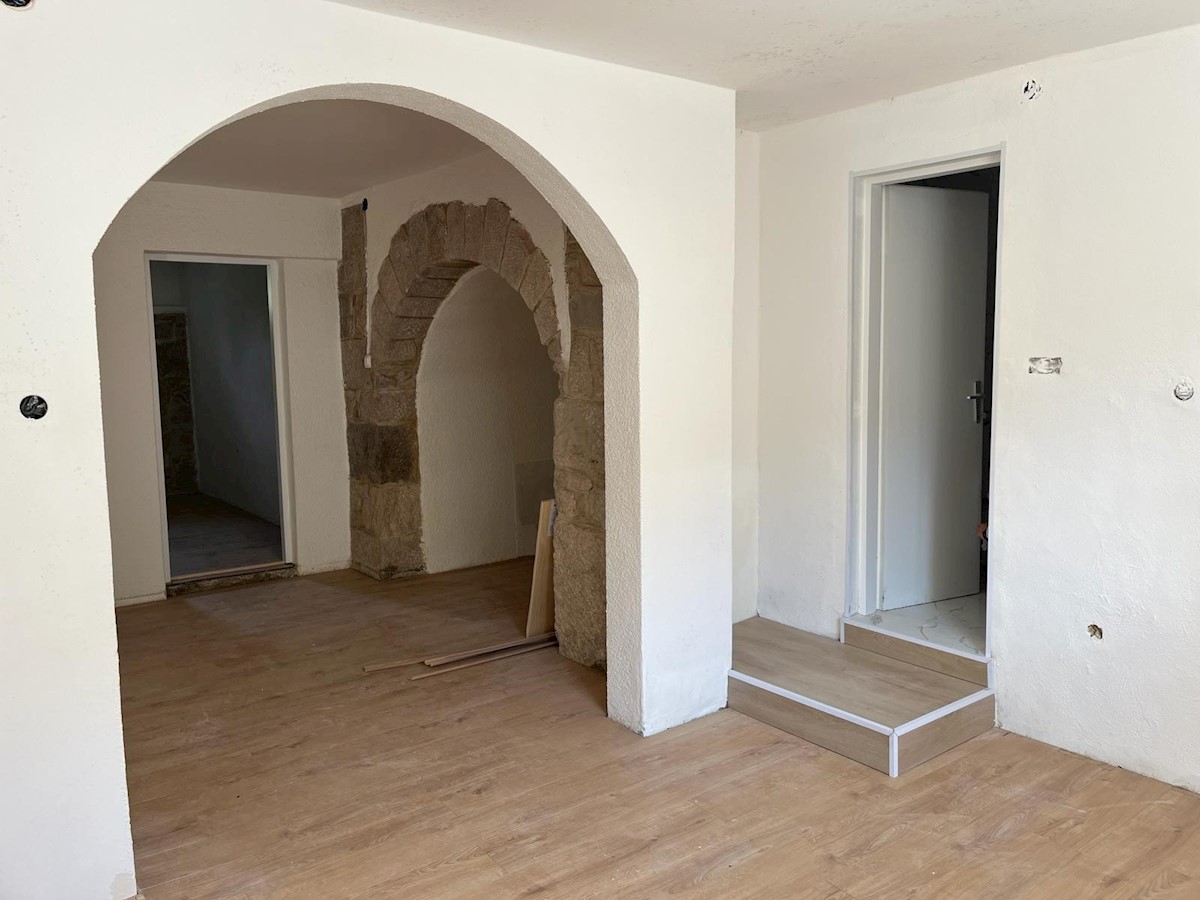 Apartmán Na predaj - PRIMORSKO-GORANSKA VINODOLSKA OPĆINA