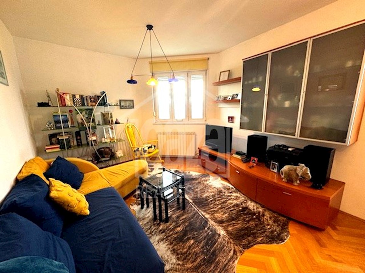 Apartmán Na predaj - PRIMORSKO-GORANSKA RIJEKA