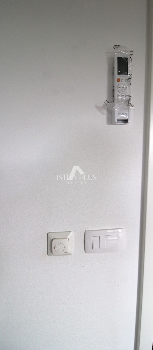 Apartmán Na predaj - ISTARSKA POREČ
