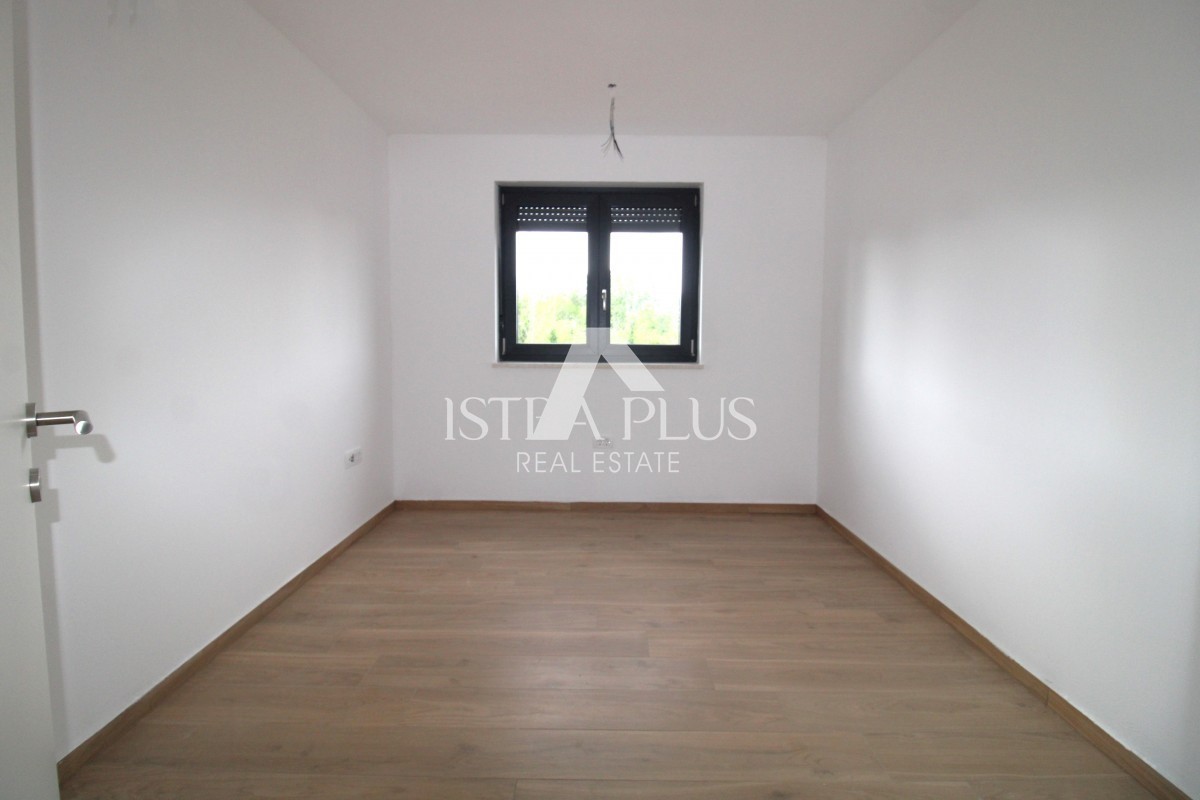 Apartmán Na predaj - ISTARSKA POREČ