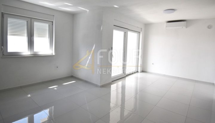 Apartment Zu verkaufen - Primorsko-goranska Crikvenica - foto 3/12